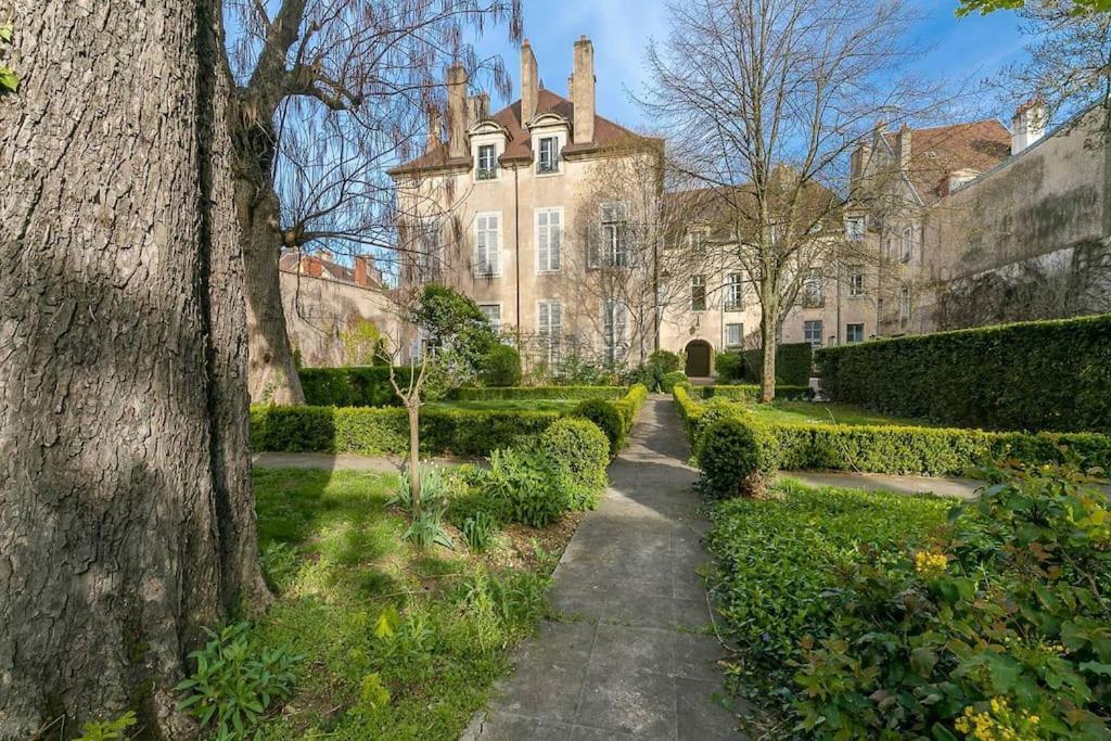 Le Notre Dame Apartment Dijon Luaran gambar