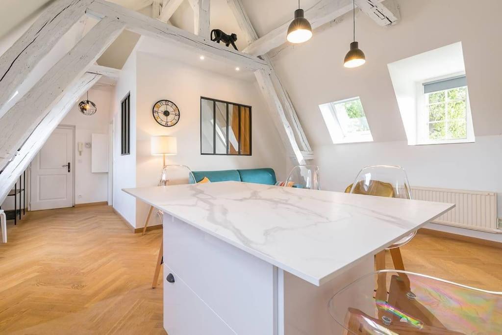 Le Notre Dame Apartment Dijon Luaran gambar